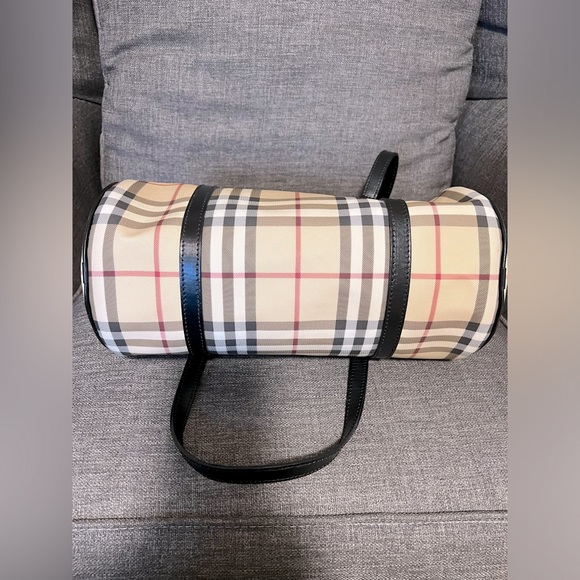 Vintage Burberry Nova Check Barrel Bag - Picture 2 of 12